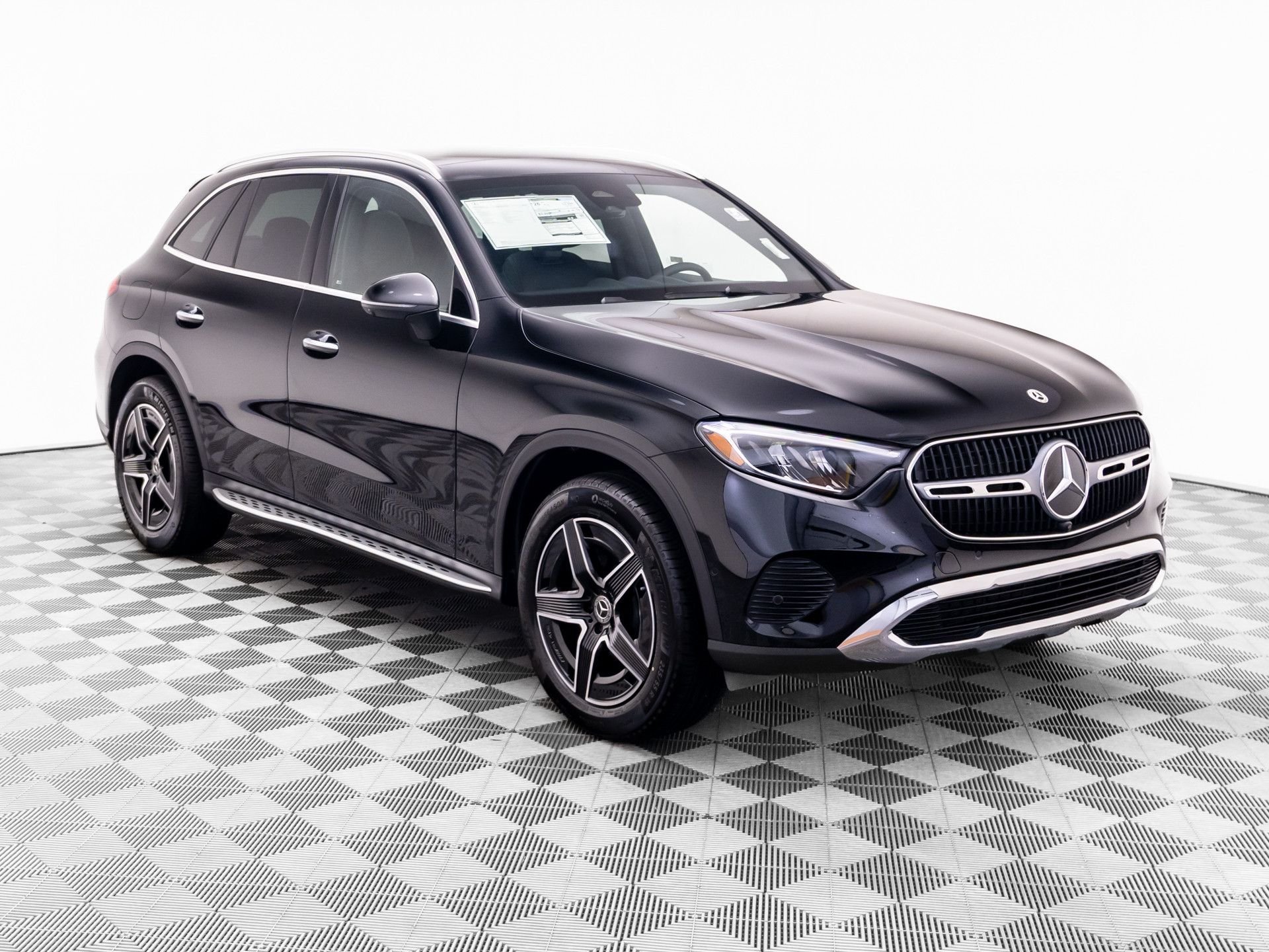New 2027 Black Mercedes-Benz GLC 300 image 7