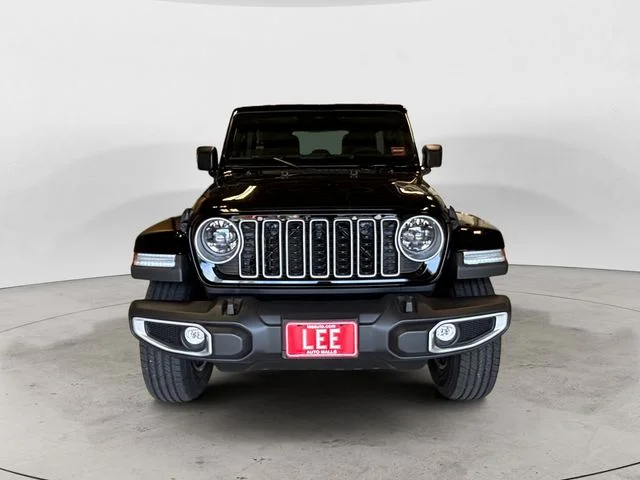 New 2027 Black Jeep Sahara image 9