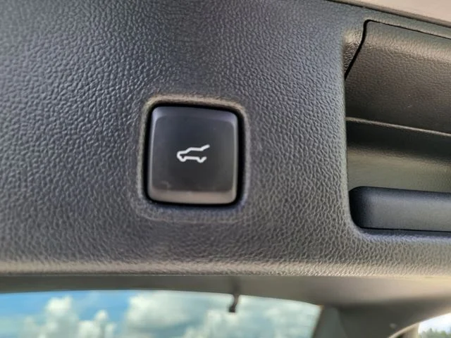 Used 2023 Gray Ford Active image 11