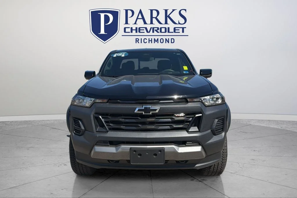 Used 2024 Black Chevrolet Trail Boss image 2
