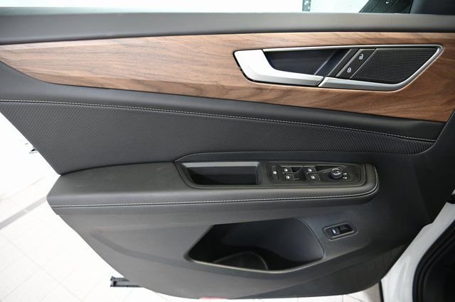 2026 Volkswagen Atlas SE w/Tech - Photo 23