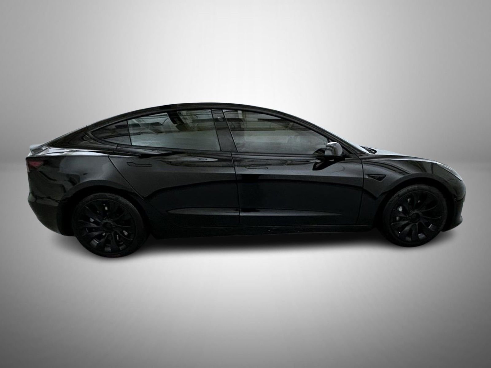 Used 2021 Black Tesla Standard Range Plus image 4