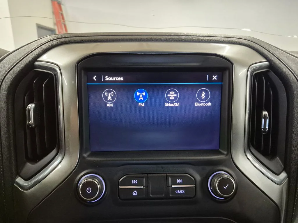 Used 2019 Silver Ice Metallic Chevrolet LT Trail Boss image 35