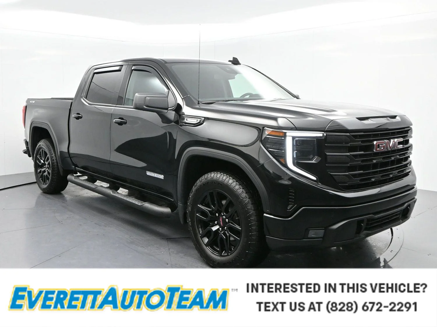 Used 2025 Onyx Black GMC Elevation image 1