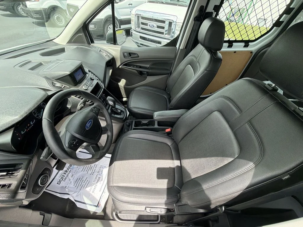 Used 2020 White Ford XL image 10