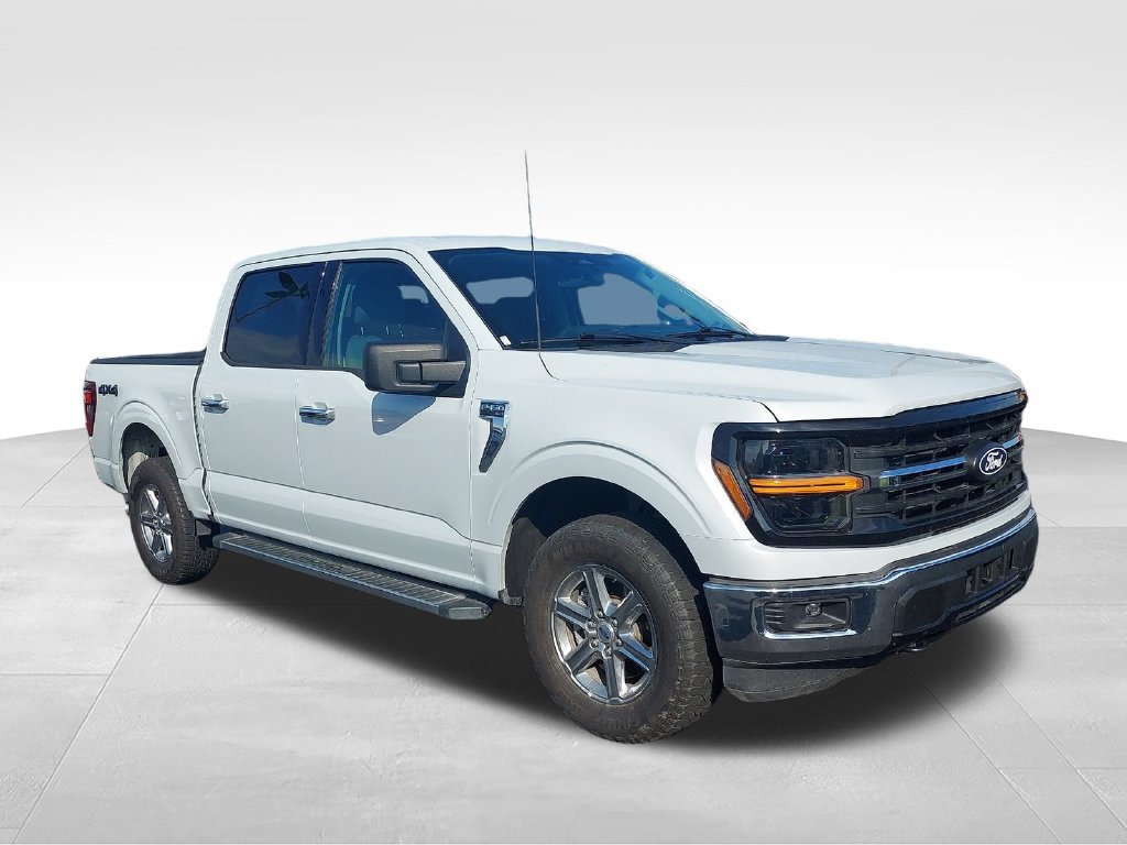 Used 2025 White Ford XLT image 7