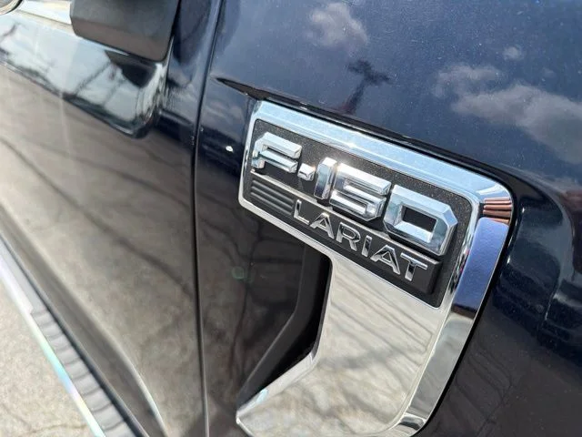 Used 2023 Blue Ford Lariat image 30