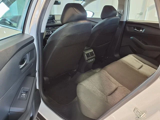 2025 Honda Accord LX - Photo 16