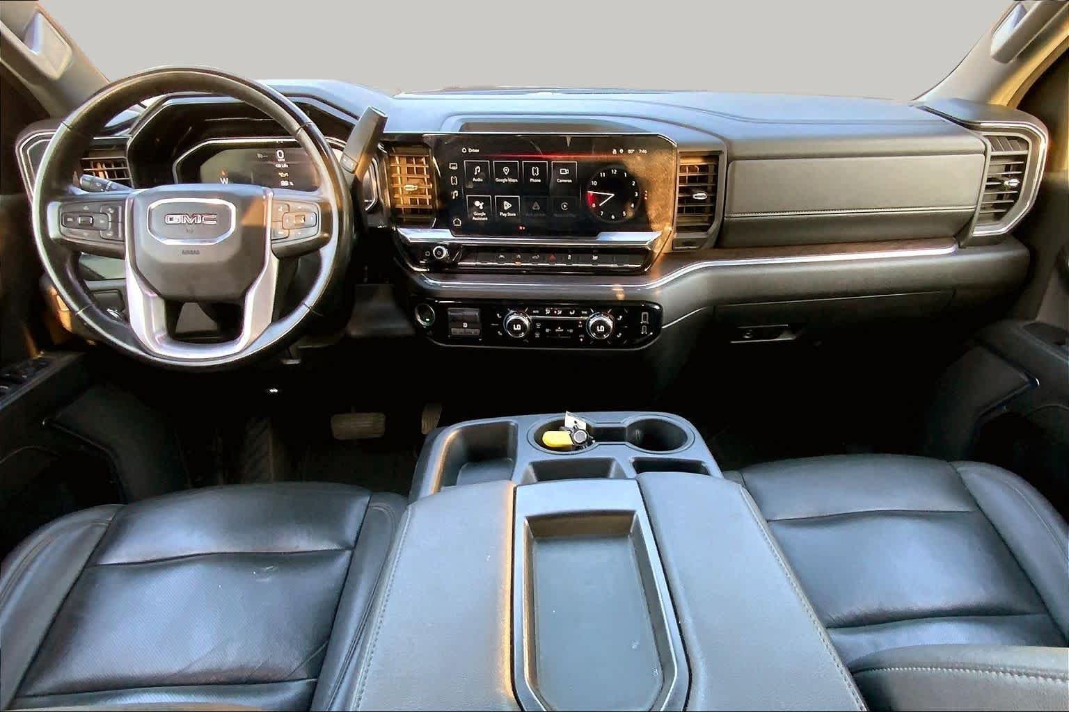 Used 2025 Sterling Metallic GMC SLT image 15