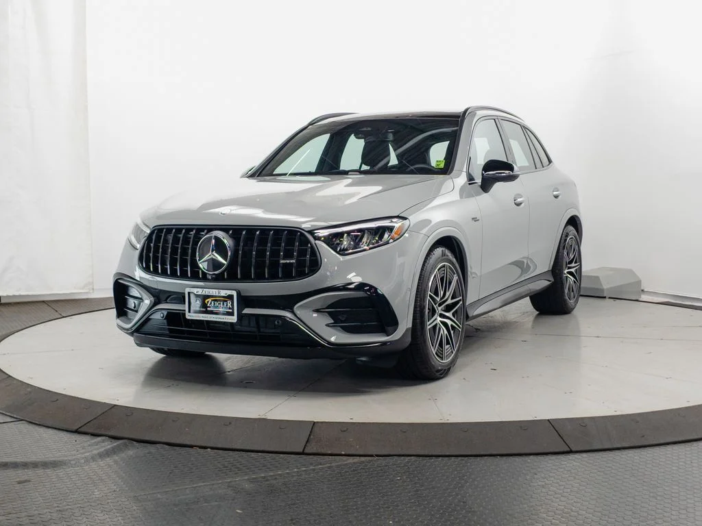Used 2026  Mercedes-Benz GLC 43 AMG® image 3