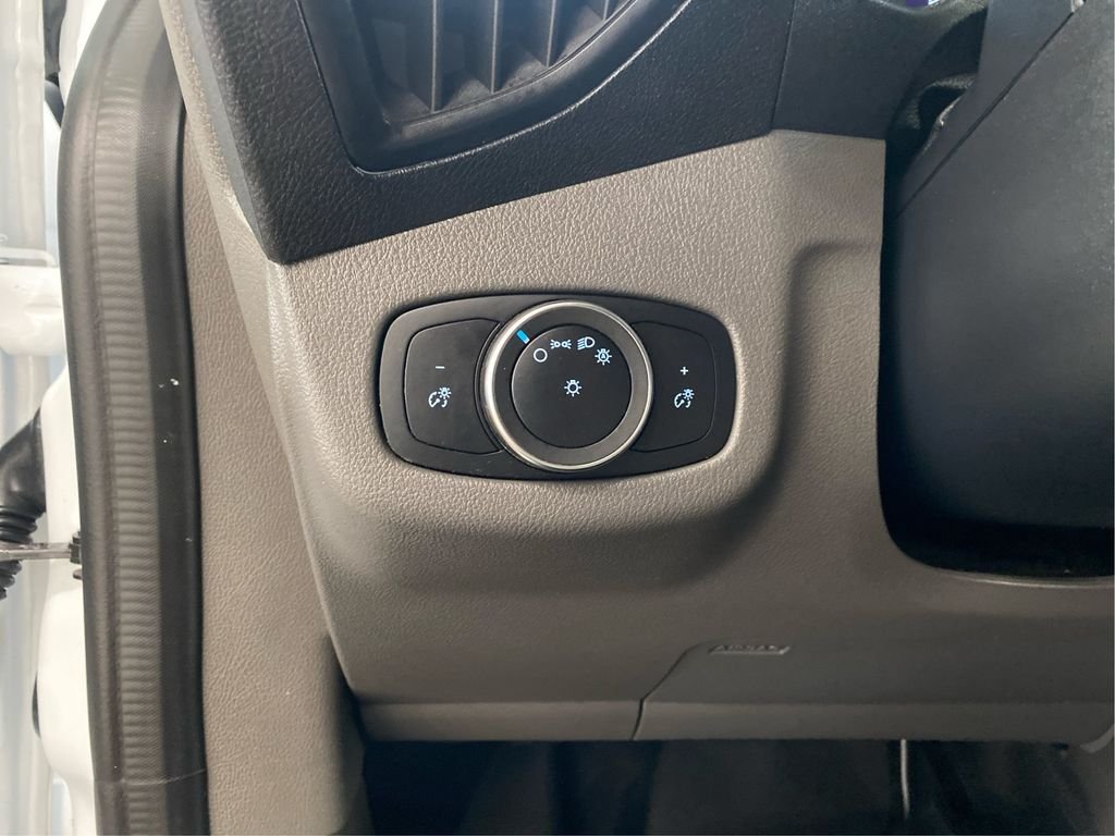 Used 2023 White Ford XL image 13