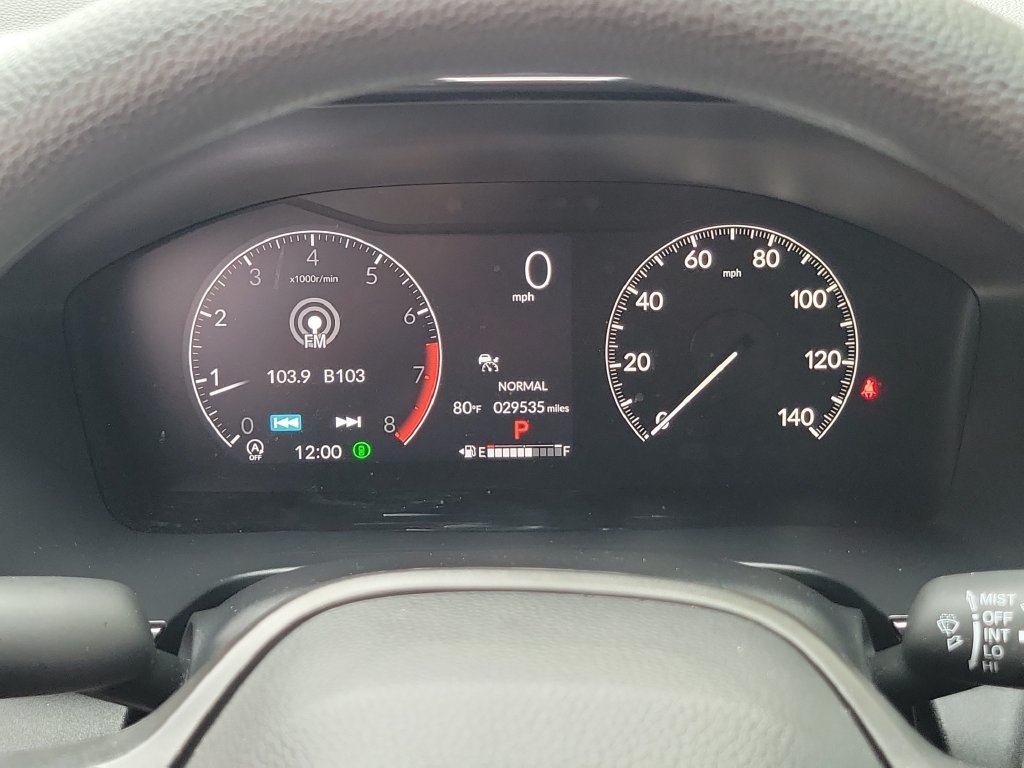 Used 2025  Honda EX image 9