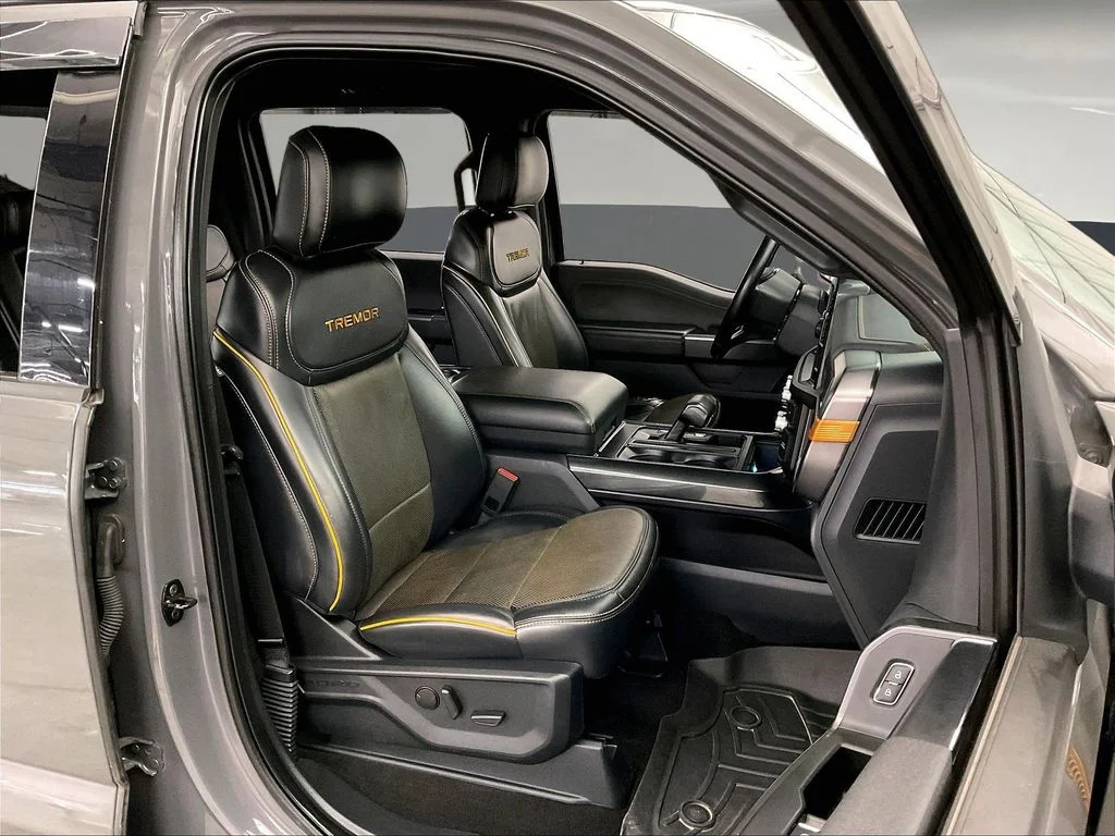 Used 2021 Black Ford Tremor image 10