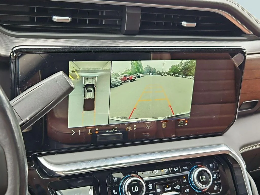 Used 2024 White Frost GMC Denali Ultimate image 19