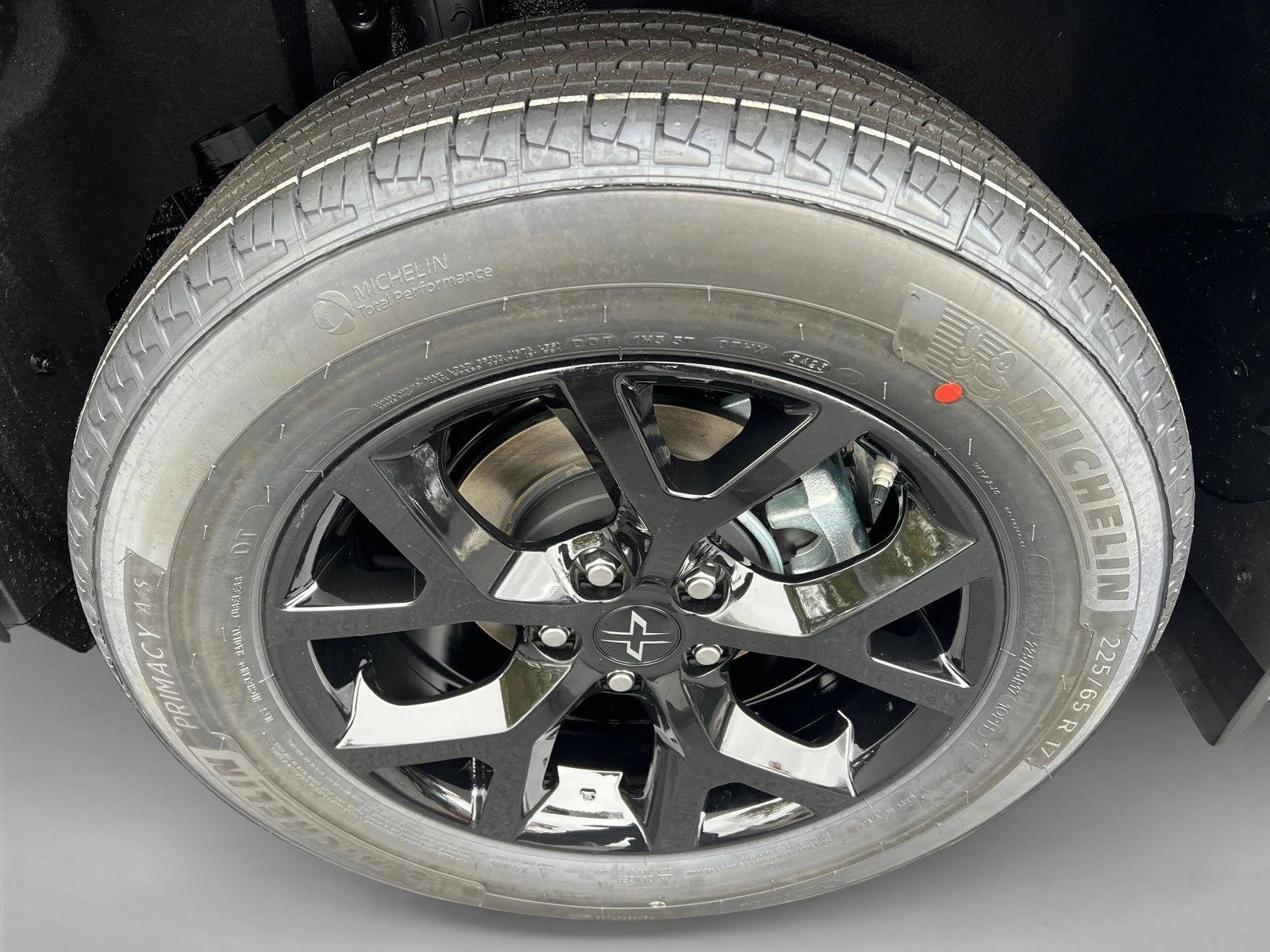 New 2025 Magnetic Gray Metallic Toyota LE image 19
