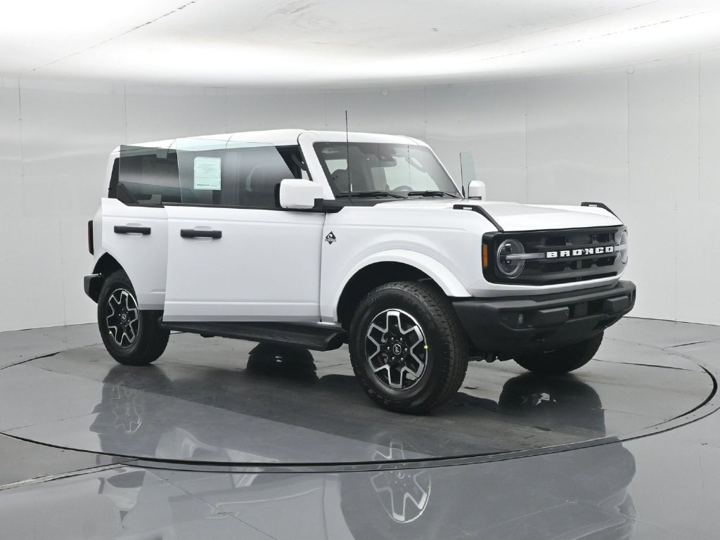 New 2026 Oxford White Ford Outer Banks image 32