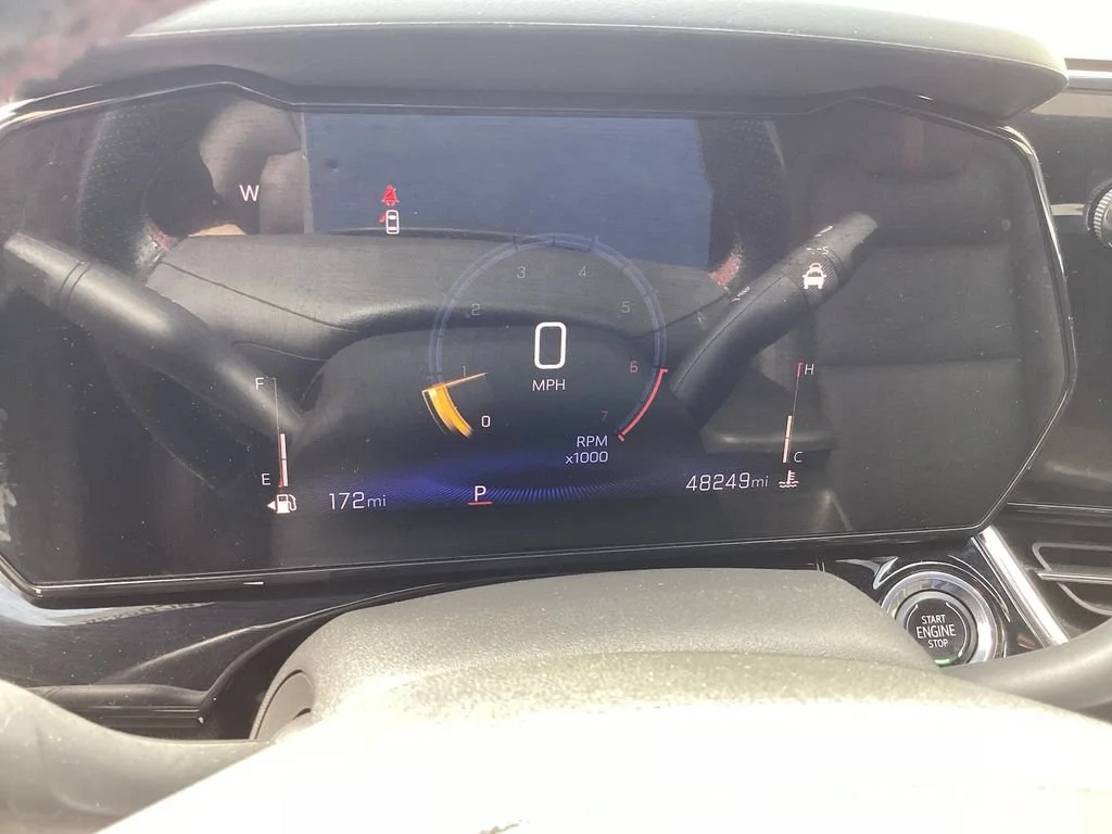 Used 2024 Summit White Chevrolet 2RS image 14