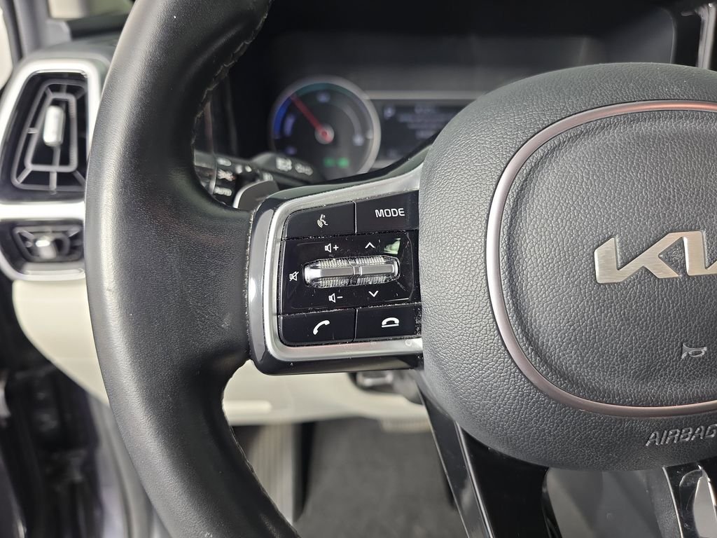 Used 2022 Gray Kia SX image 21