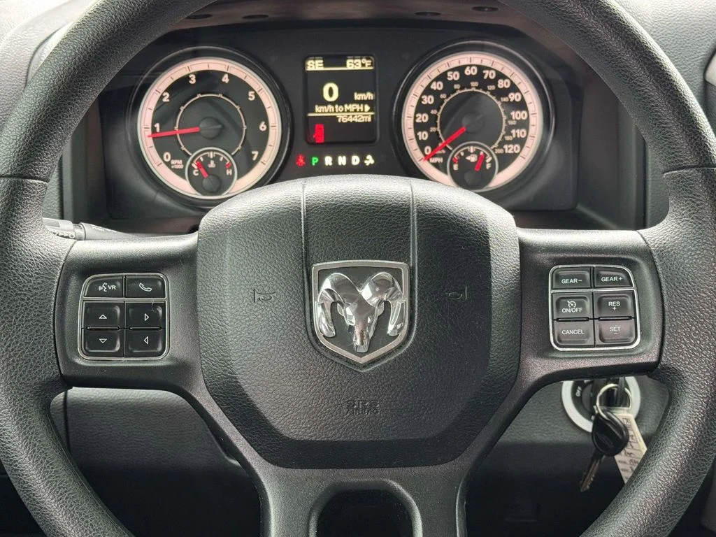 Used 2018 Silver Ram Tradesman image 16