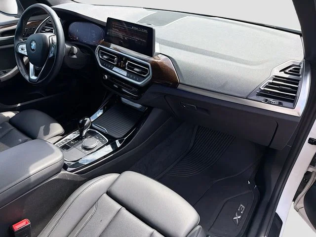 Used 2022 White BMW xDrive30i image 28