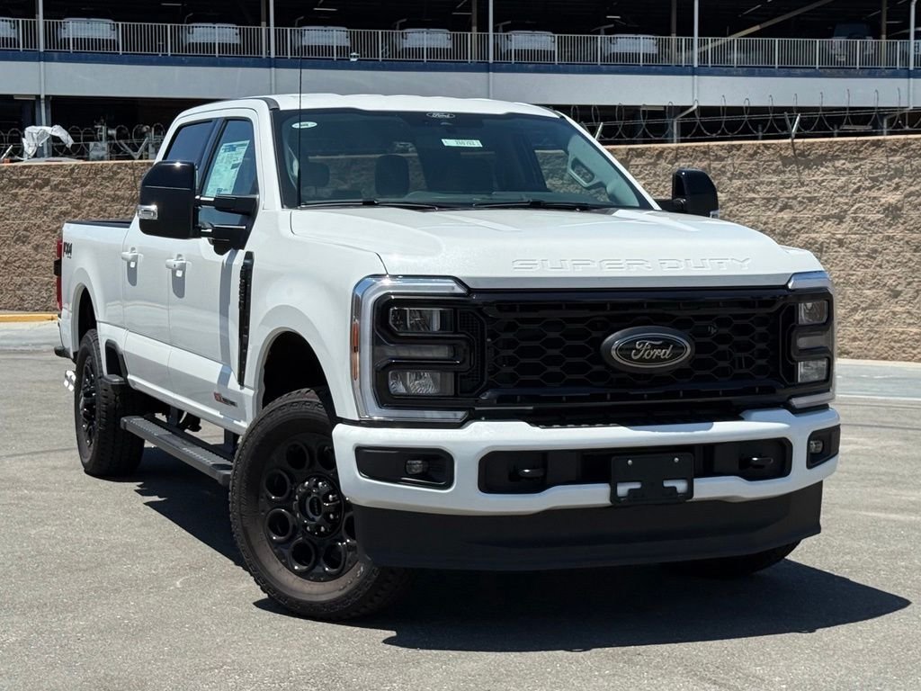 2026 Ford F-250 Super Duty Lariat - Photo 2