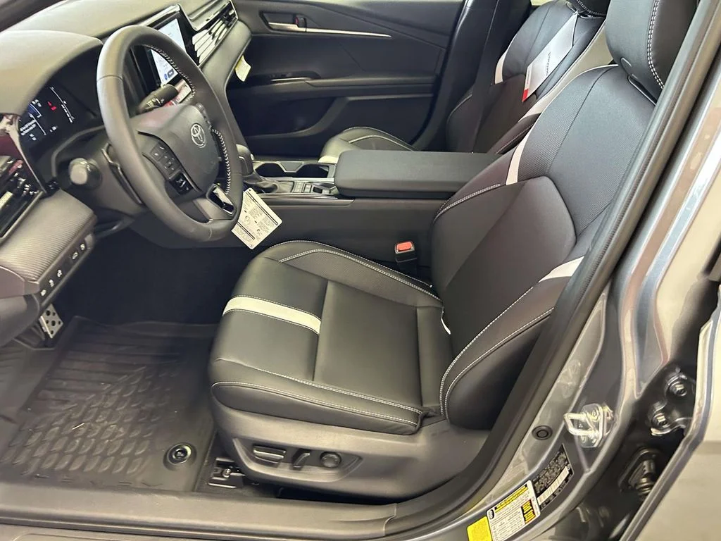 Used 2026  Toyota SE image 15
