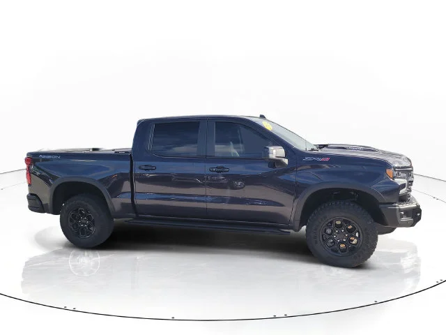 Certified Used 2024 Gray Chevrolet ZR2 image 4