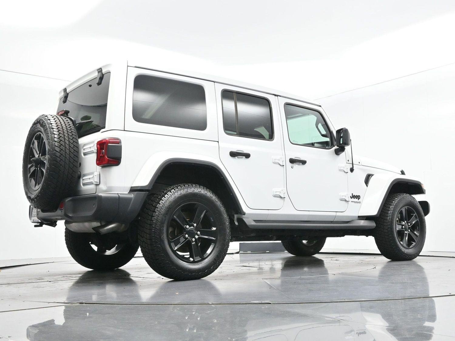 Used 2022 Bright White Clearcoat Jeep Unlimited Sahara Altitude image 50