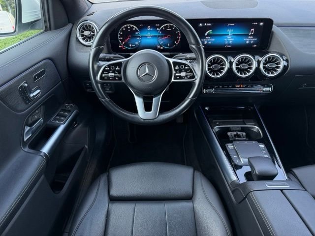 Used 2023 White Mercedes-Benz GLA 250 image 12