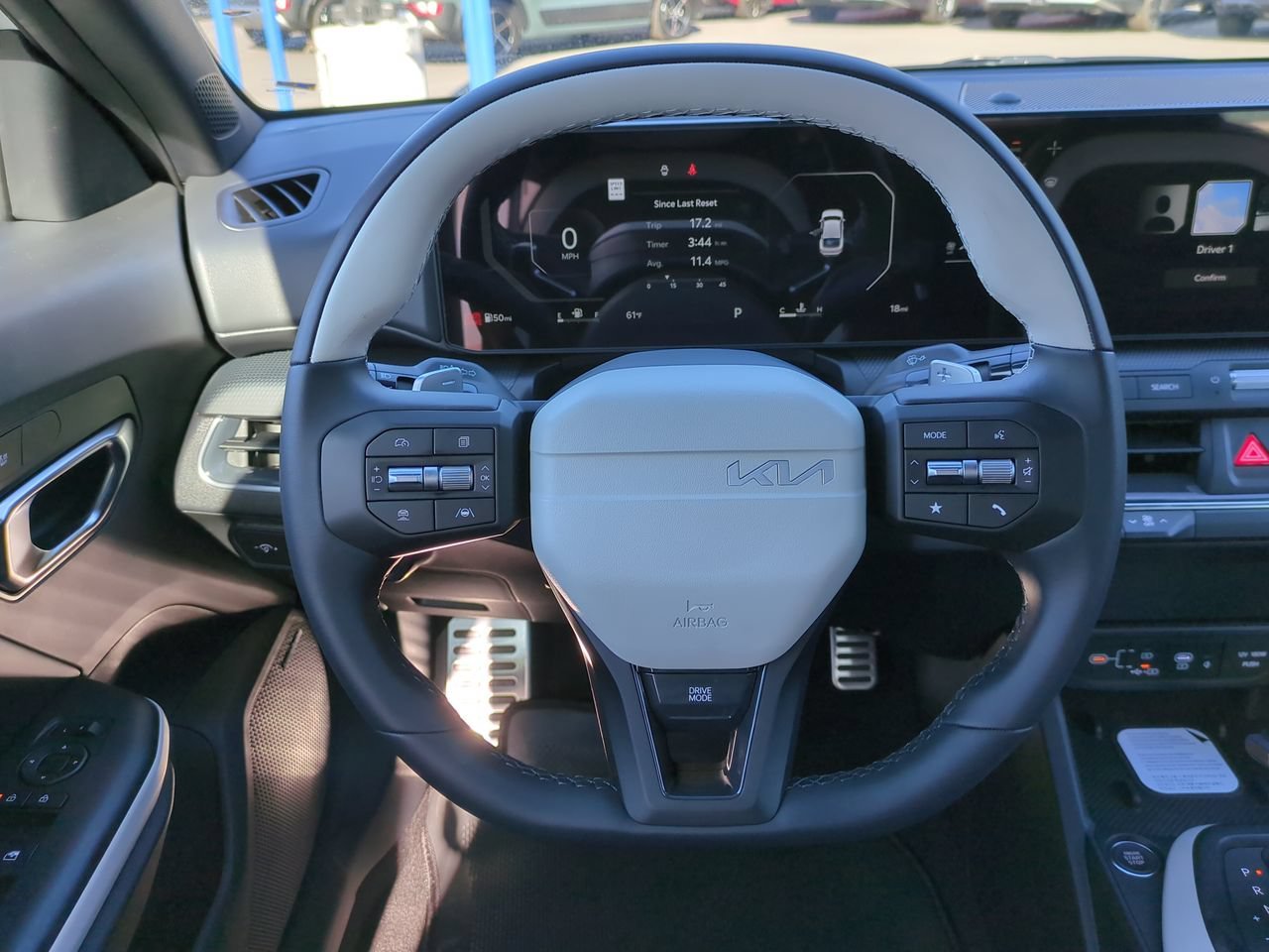 New 2025 Snow White Pearl Kia GT-Line Turbo image 17