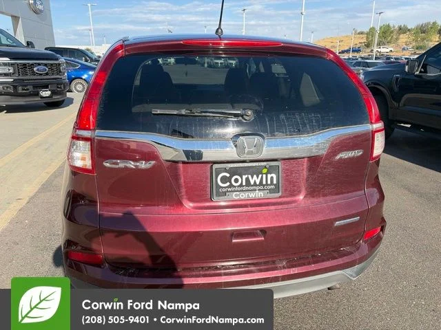 Used 2016 Red Honda SE image 4