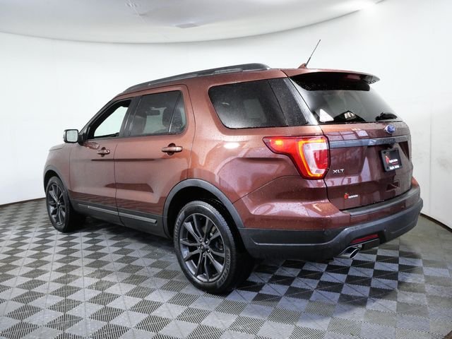 Certified Used 2018 Red Ford XLT image 4