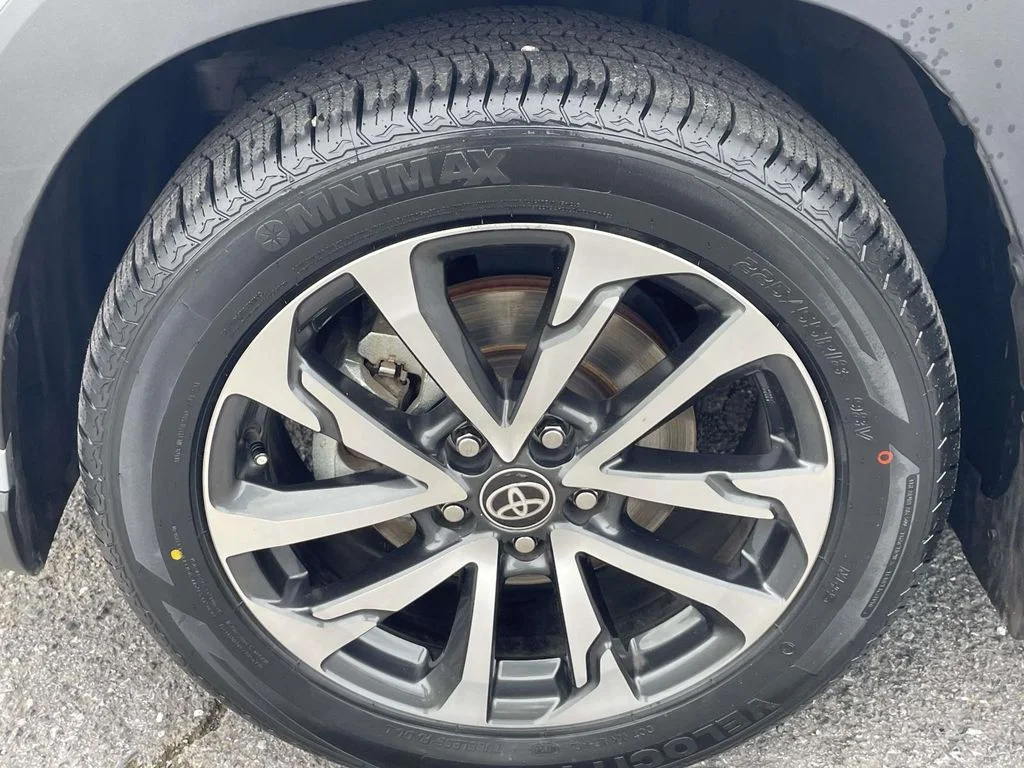 Used 2024 Sonic Silver Toyota XLE image 7