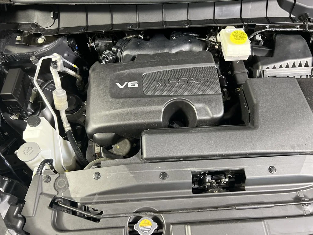 Certified Used 2023 Beige Nissan Platinum image 18