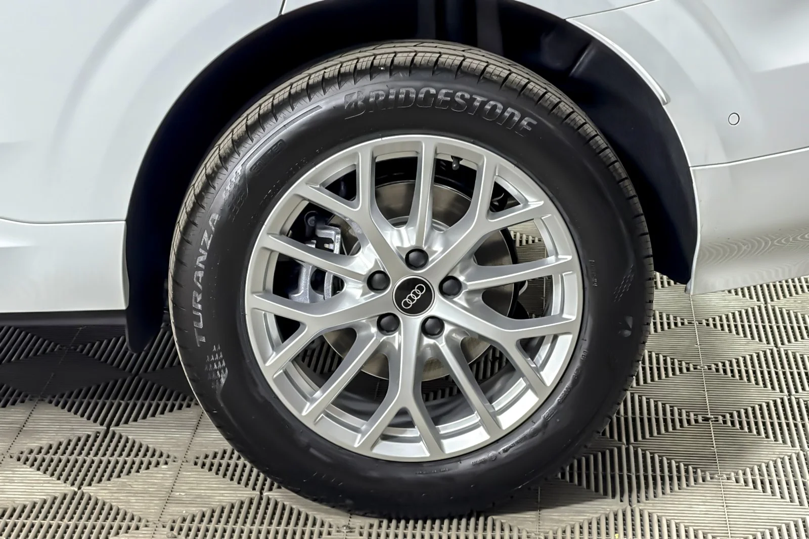 New 2026 Arkona White Audi S line quattro image 23