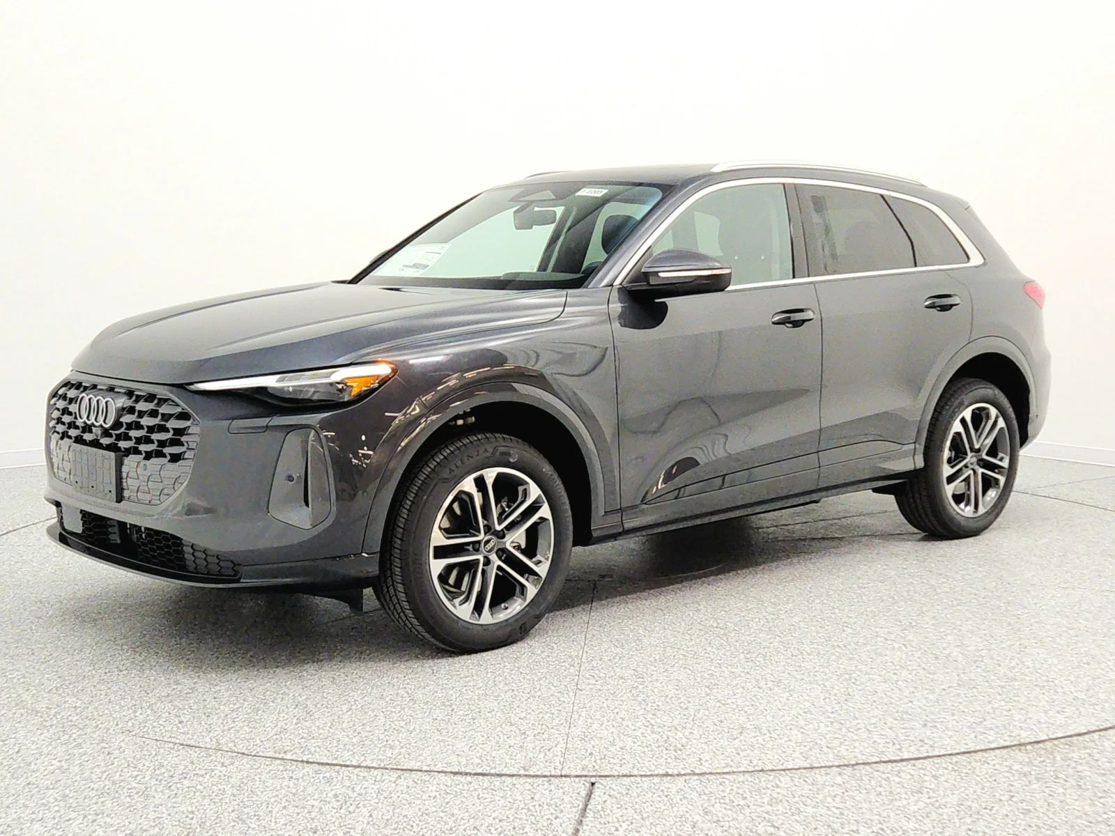 2026 Audi Q5 Premium Plus quattro's photo