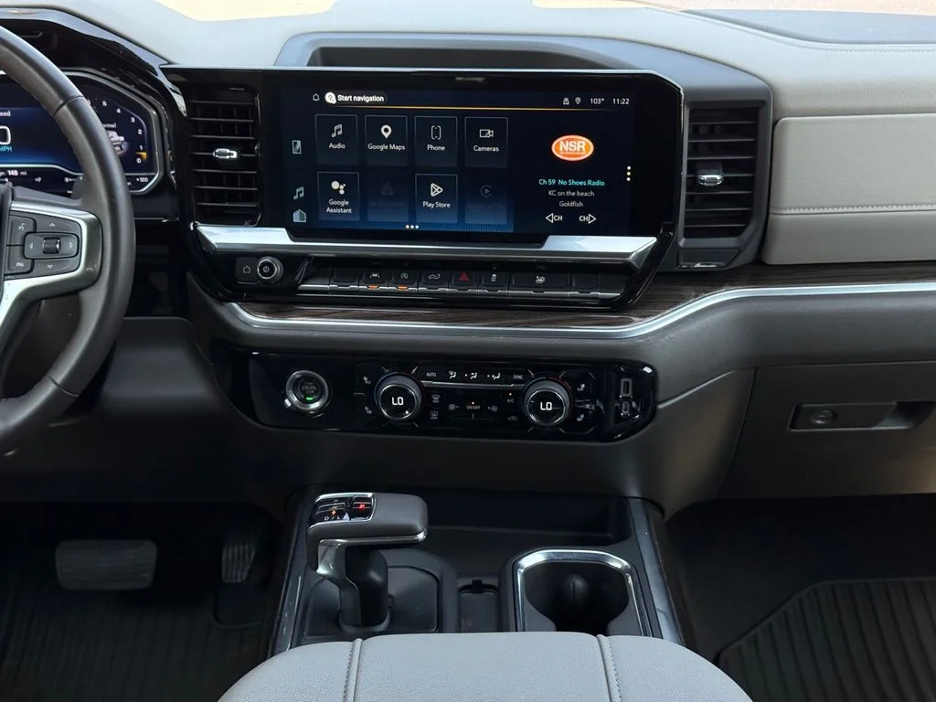 Used 2023 Blue Chevrolet LT image 23