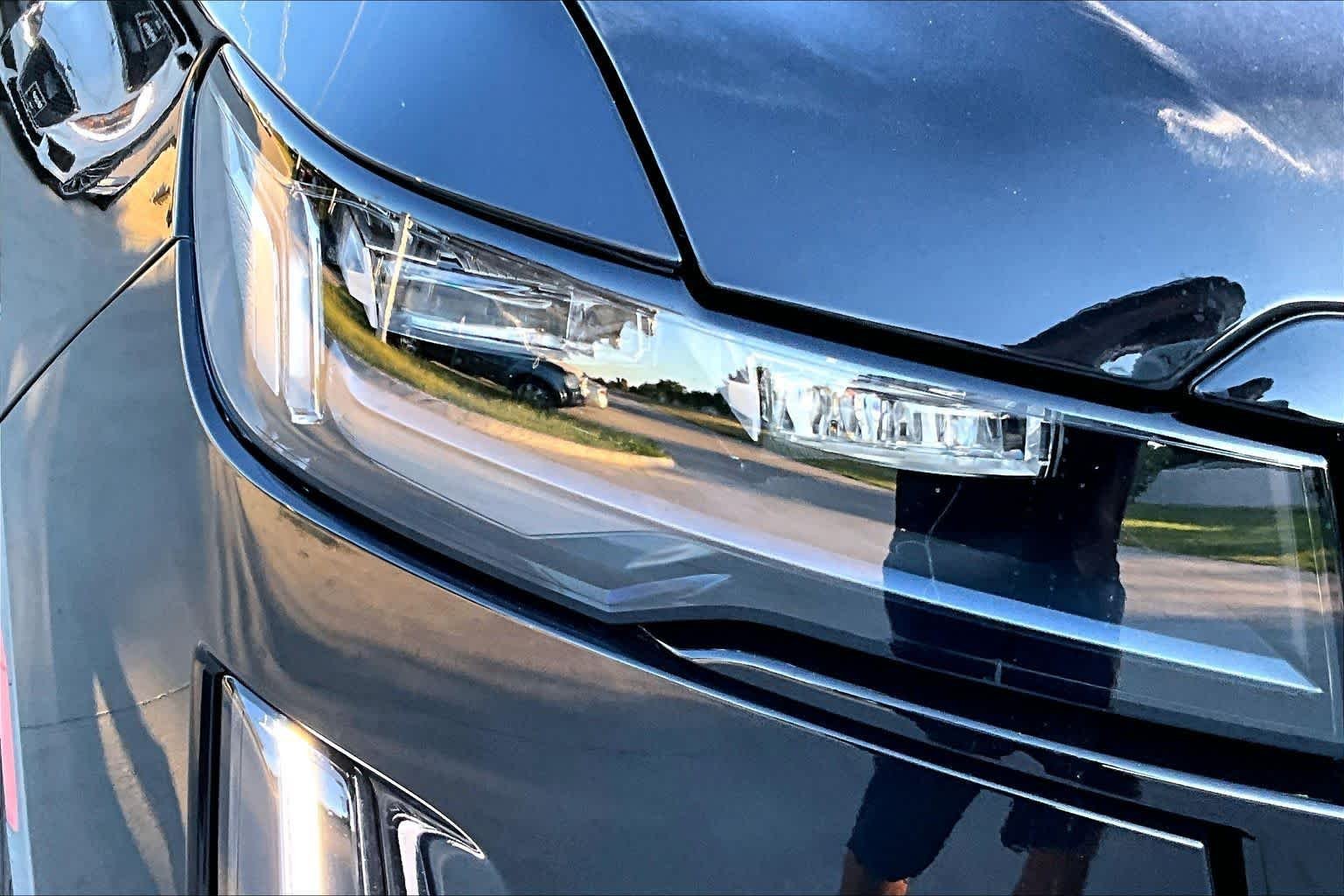 Used 2024 Black Raven Cadillac 4WD Sport Platinum image 28