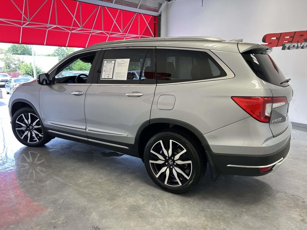 Used 2022 Silver Honda Touring image 6