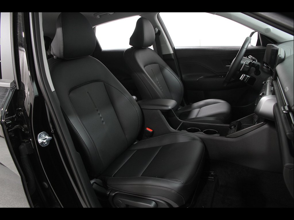 2026 Hyundai Kona SEL Premium - Photo 17