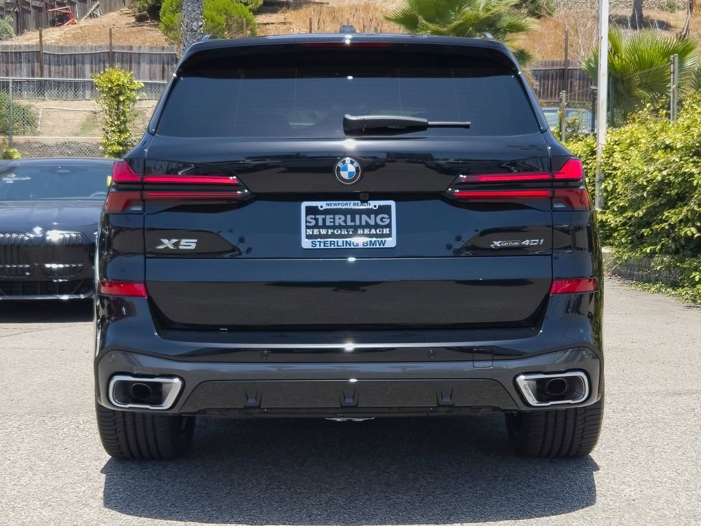 New 2026 Black Sapphire Metallic BMW xDrive40i image 17