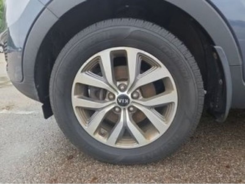 Used 2014 Twilight Blue Kia LX image 2
