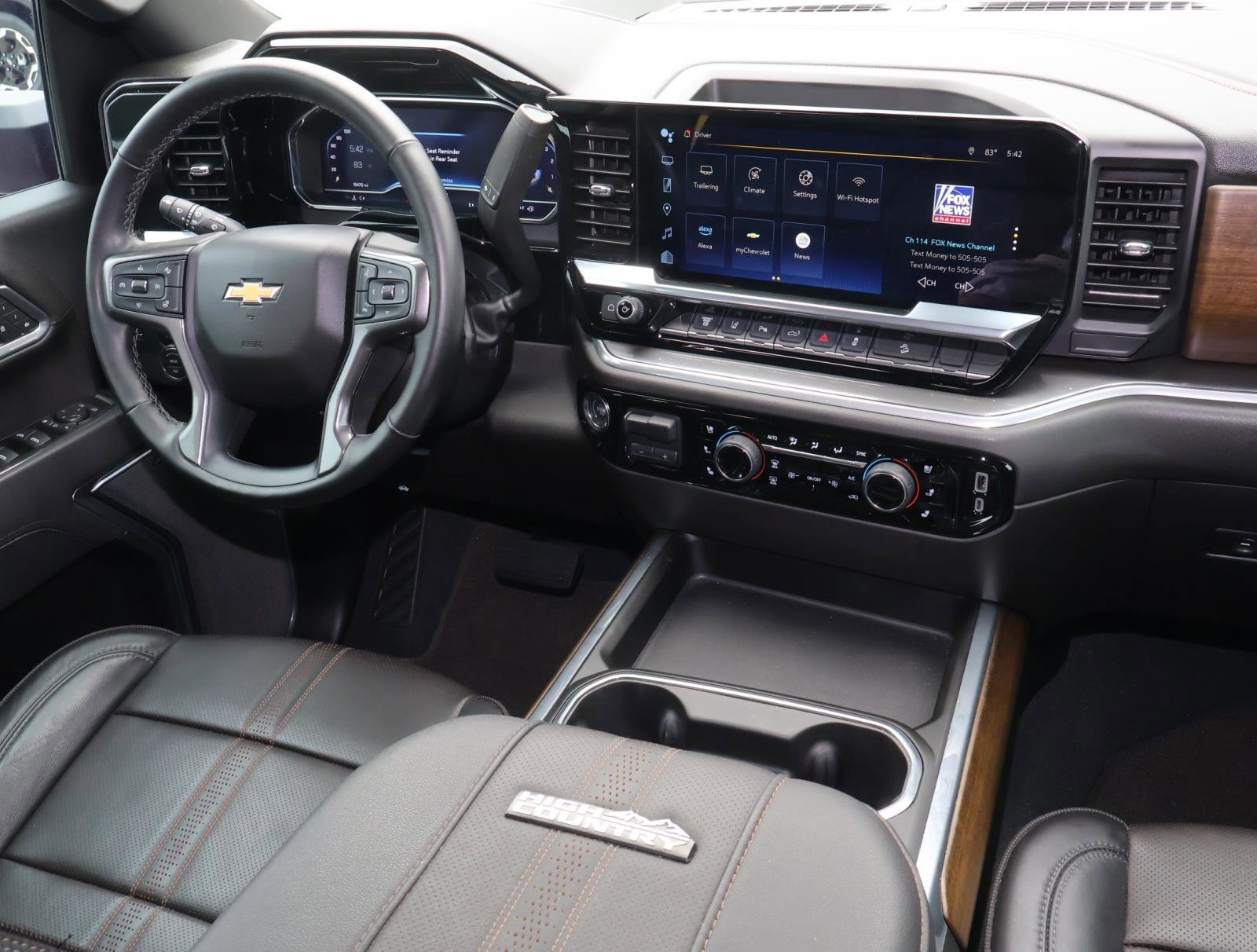 2025 Chevrolet Silverado 2500HD High Country - Photo 12
