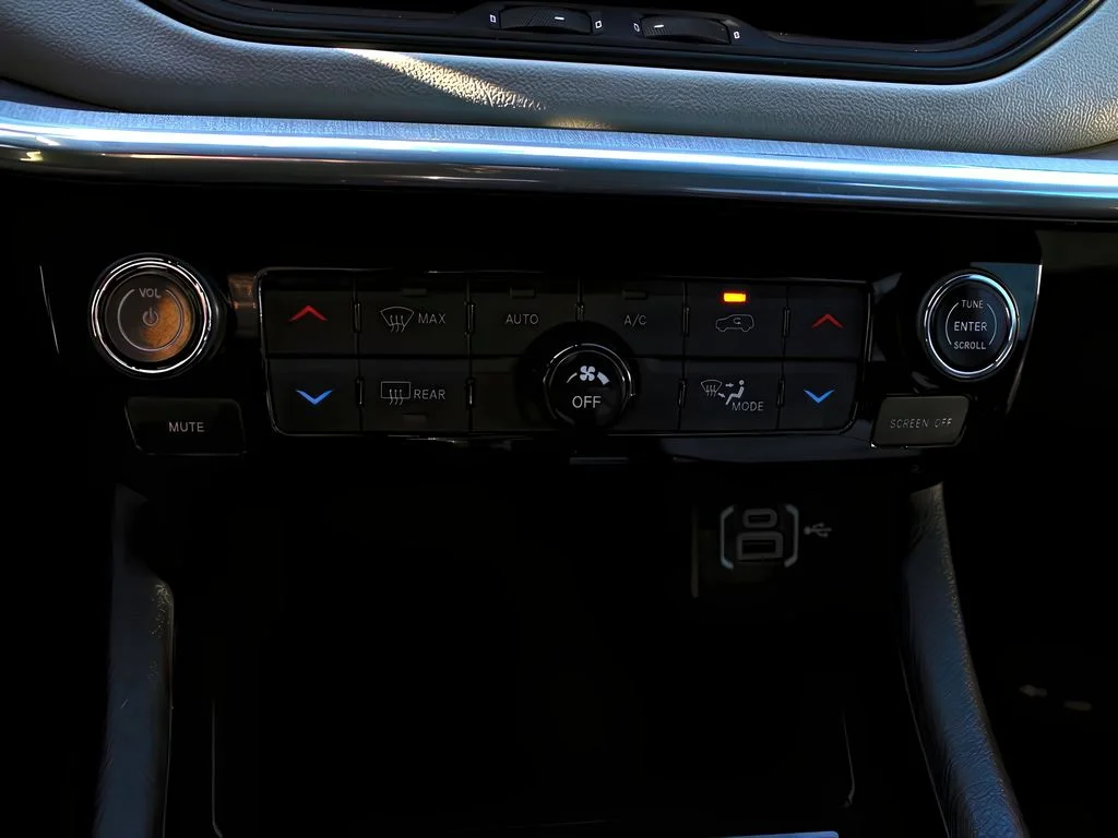 2024 Jeep Compass Limited - Photo 22