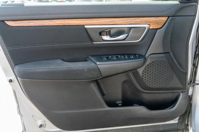Used 2020  Honda EX image 17