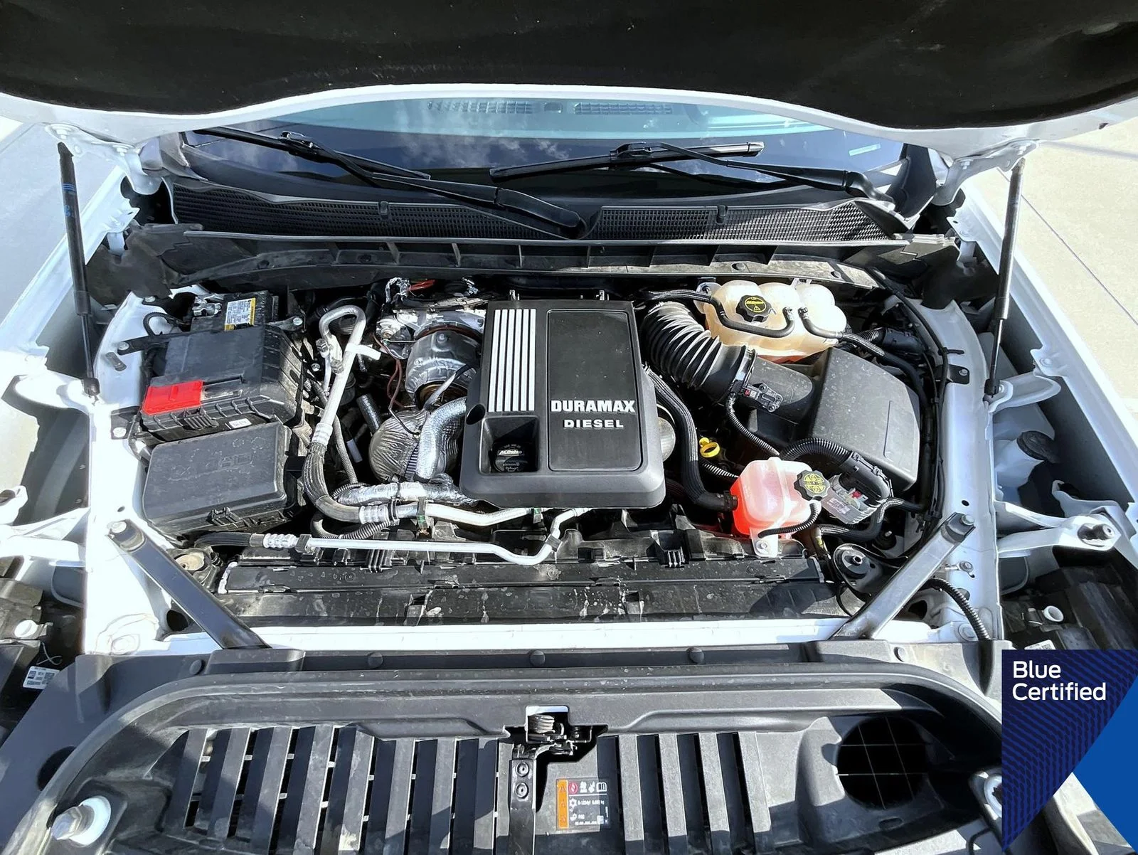 Certified Used 2026 White GMC SLT image 27