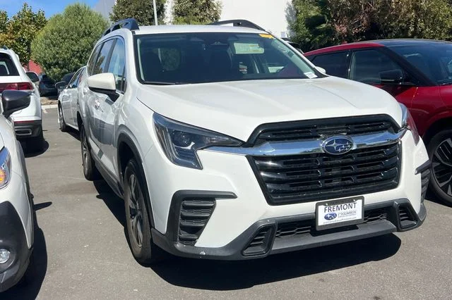 Used 2025 White Subaru Premium image 5