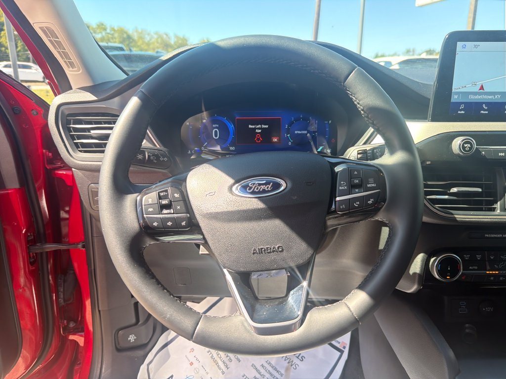 Used 2022 Red Ford SEL image 17