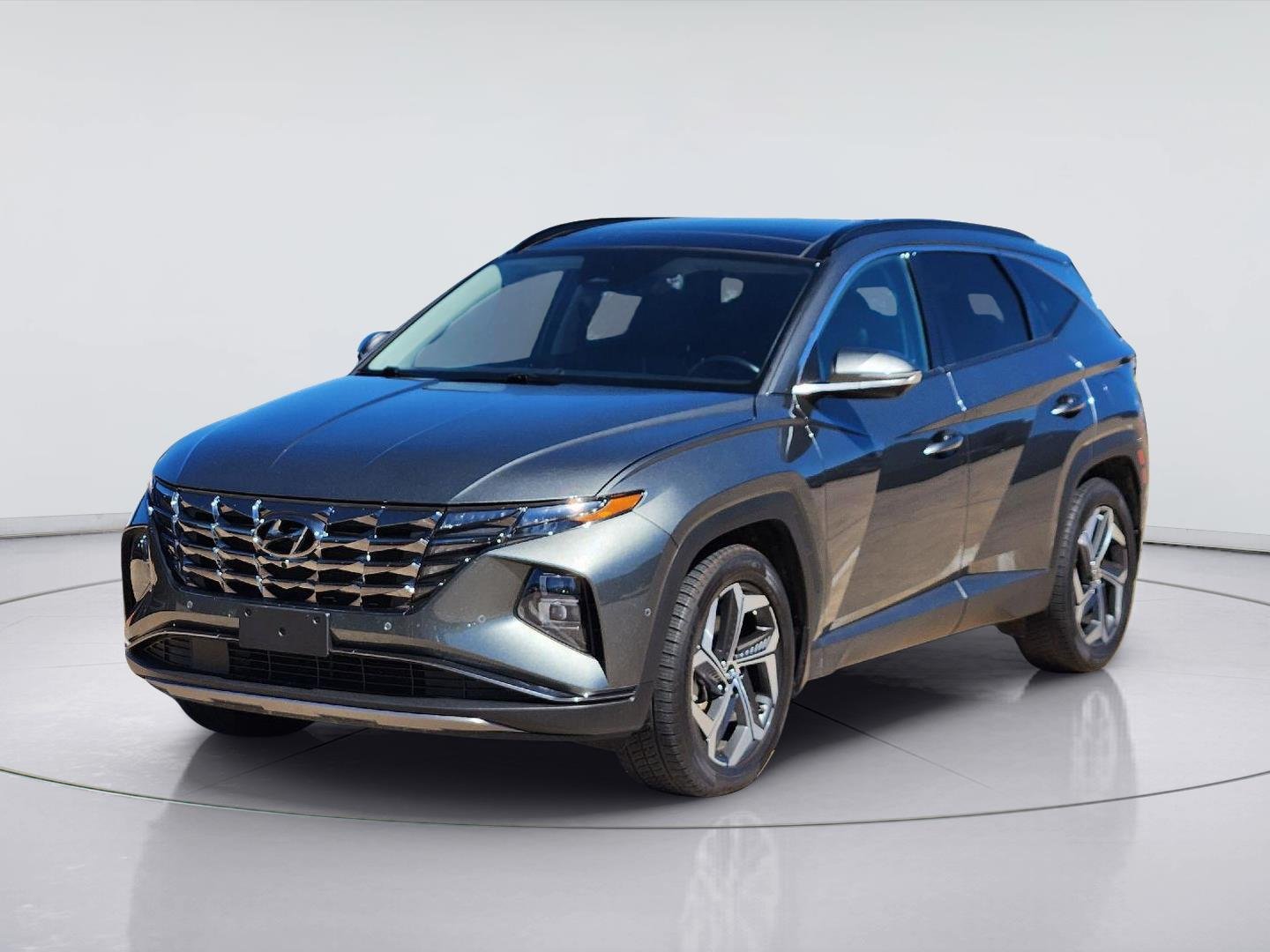 Used 2023 Amazon Gray Hyundai Limited image 3