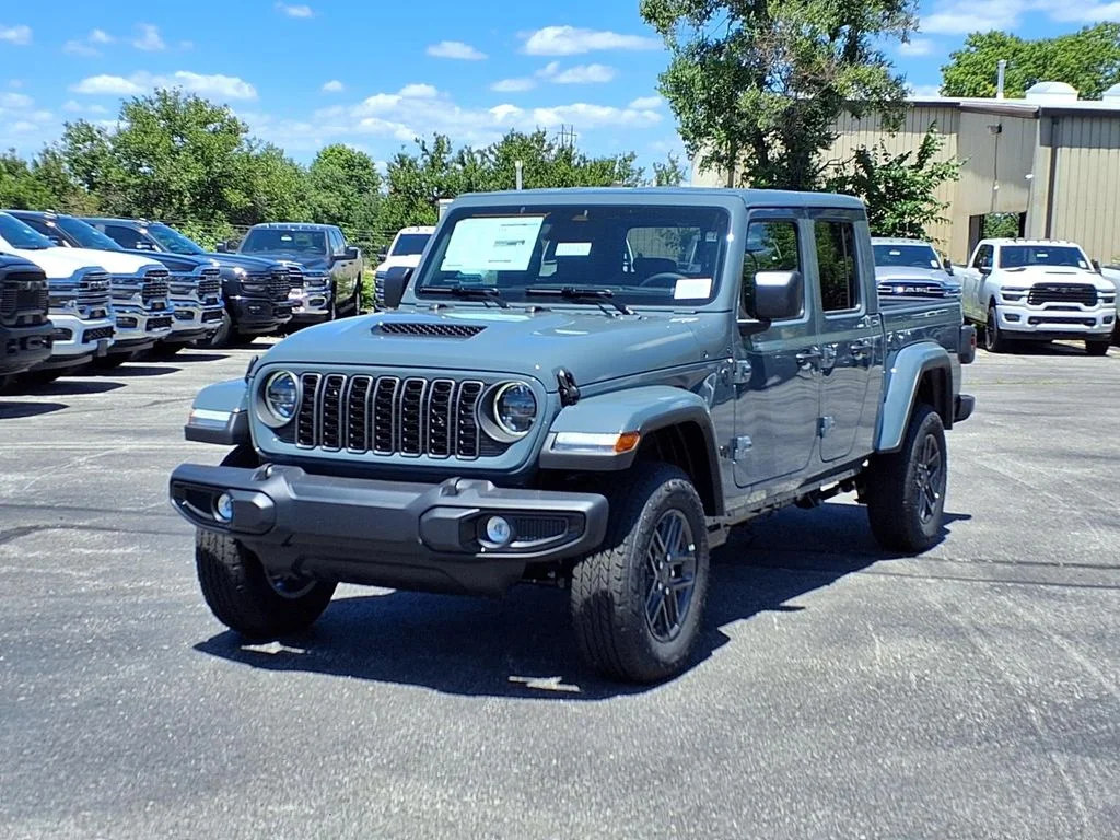 New 2026 Anvil Clear-Coat Exterior Paint Jeep Sport S image 2